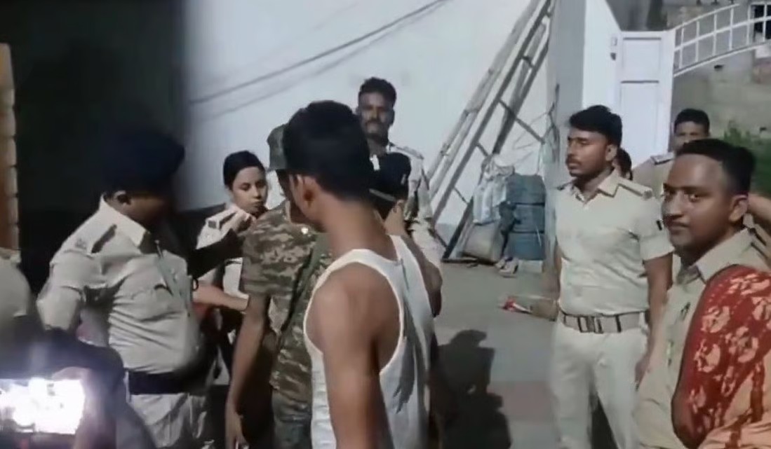 Gangster’s Men Checked Police During Raid as Senior Officer Remained Silent